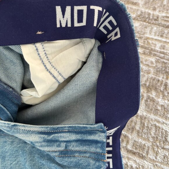 MOTHER Low Rise Light Wash Elastic Waistband Jeans Size 27 - Picture 1 of 3
